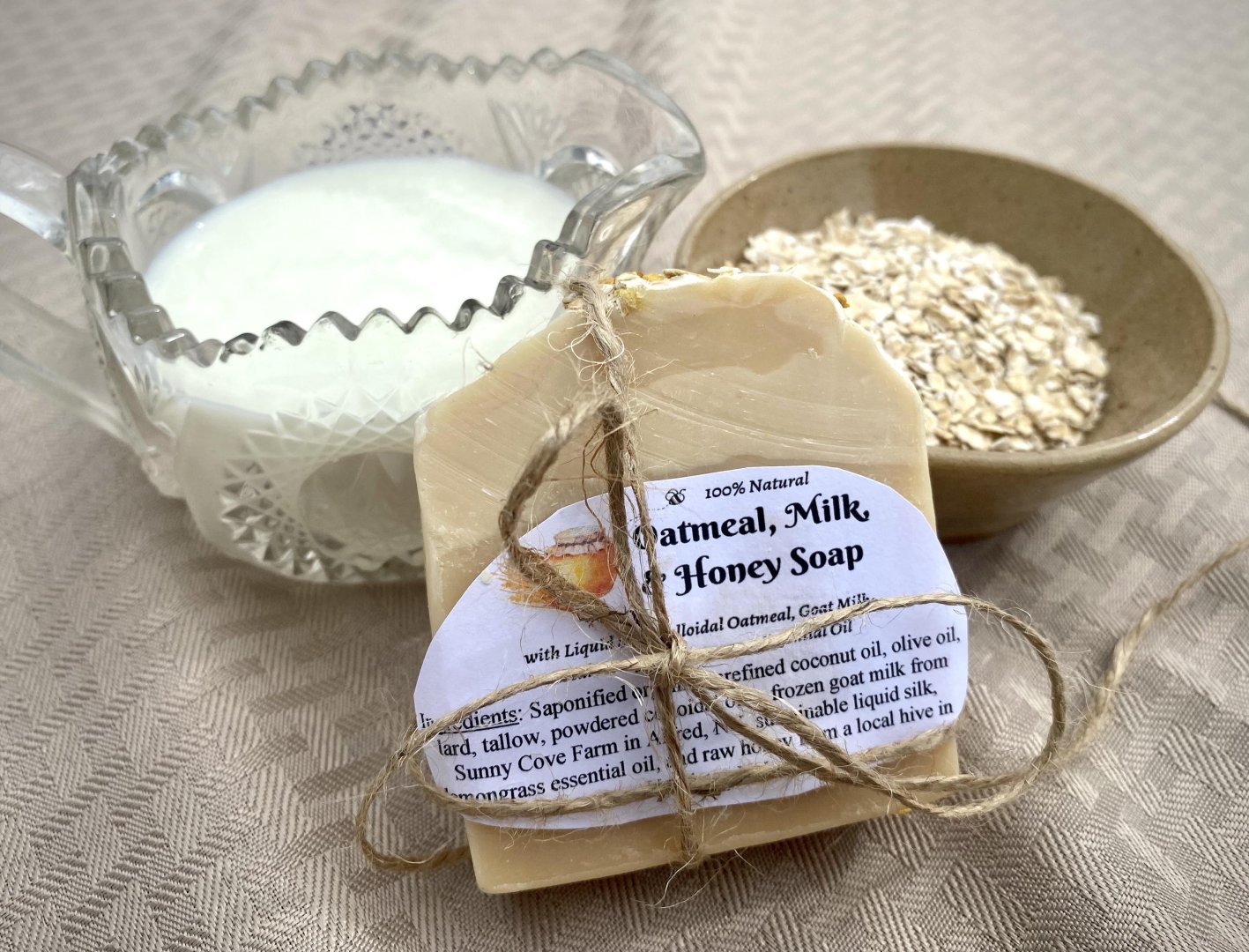 GOOD oatmeal milk honey natural .jpg