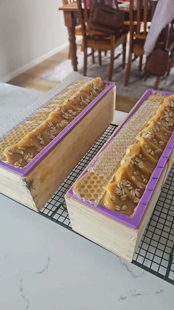 Honey and oat in loaves.webp